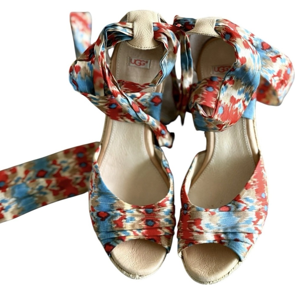 UGG Lucianna Wedge Platform Tie Ribbon Shoes - Size 9.5